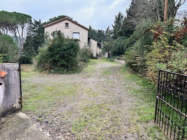 entrée terrain maison